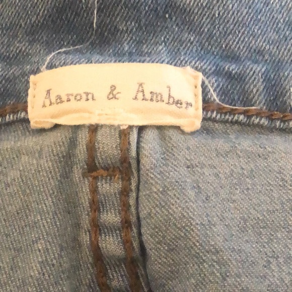 Aaron & Amber Denim Shorts Size Large Womens - Picture 4 of 9